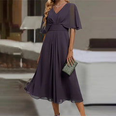 Casual Large Swing Dress with V-neck Waist Trimming
